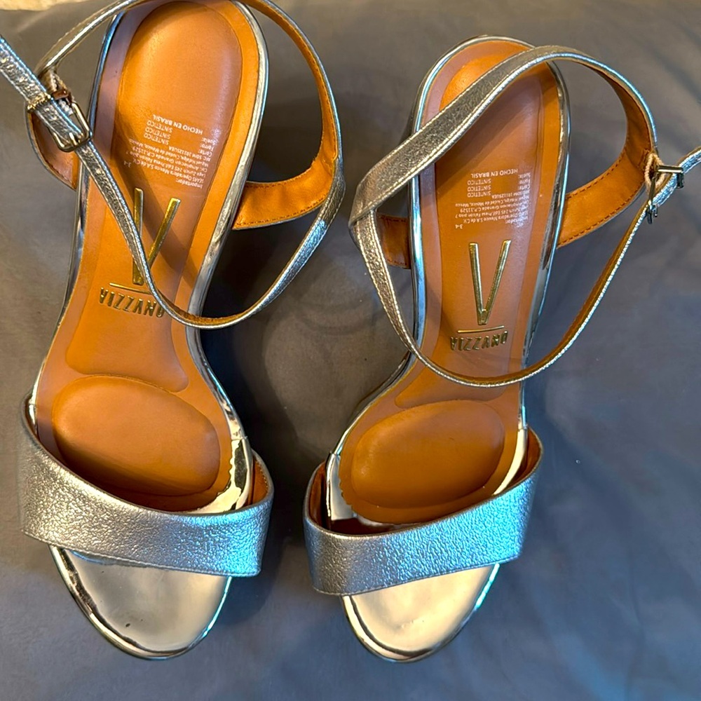 Vizzano platform heals